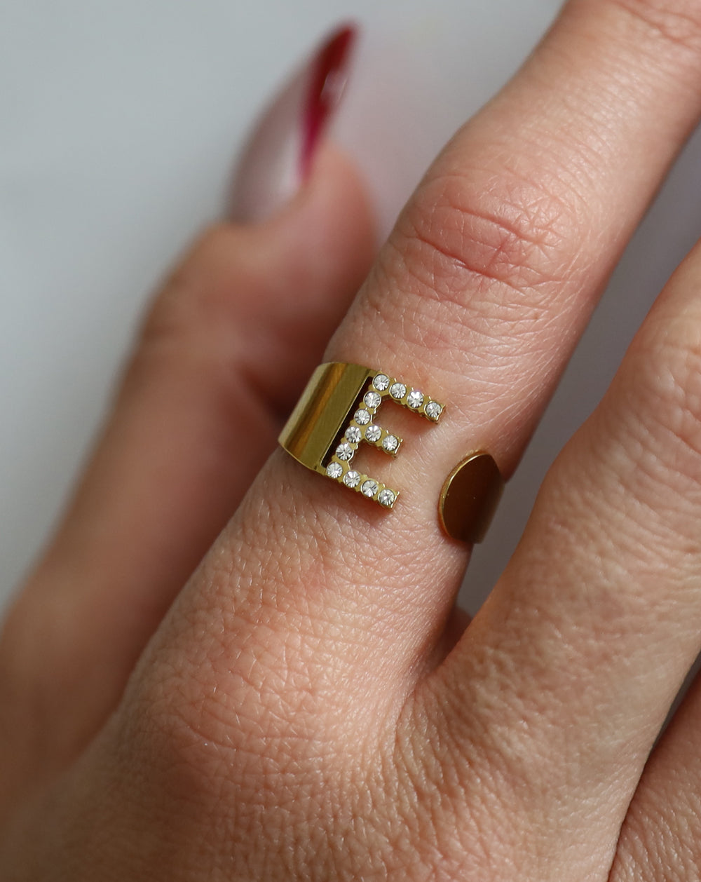 anillo inicial brillo E
